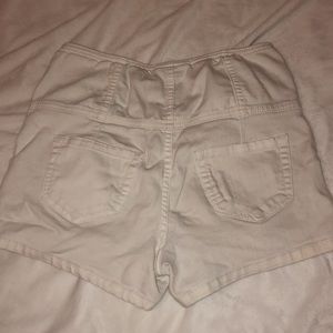 high waisted white shorts